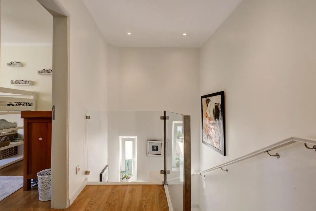 Prázdninový dům Comfortable Town House In Quiet Area By Lovelystay Lisboa