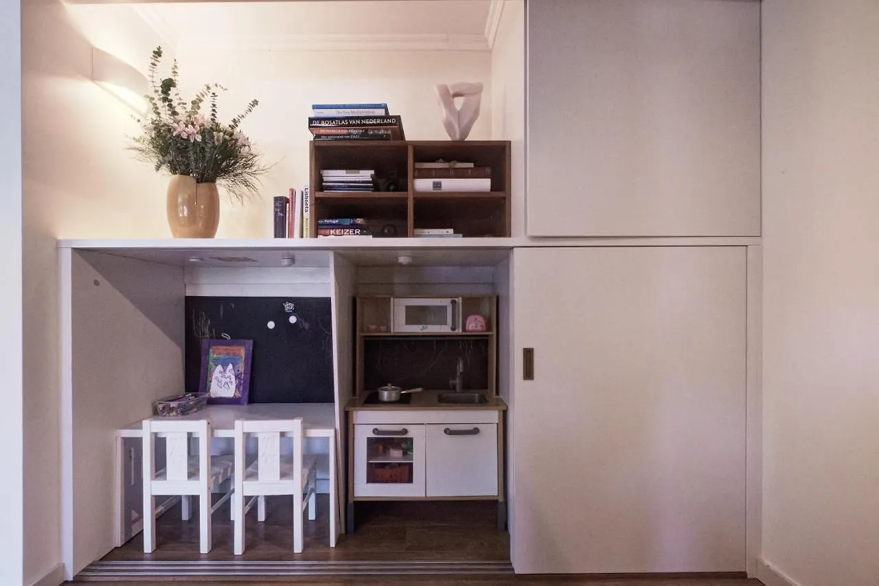 Comfortable Town House In Quiet Area By Lovelystay Lisbon Holiday home