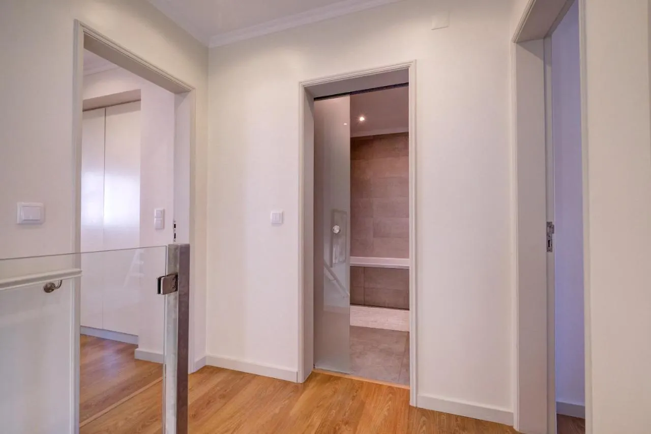 Holiday home Comfortable Town House In Quiet Area By Lovelystay Lisbon